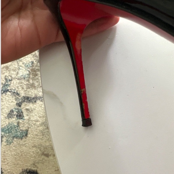 Leboutin platform black pumps. Very prive 100mm - Picture 8 of 11